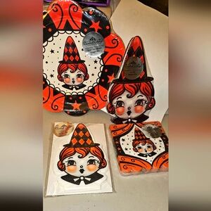 SOLD Johanna Parker paper linens